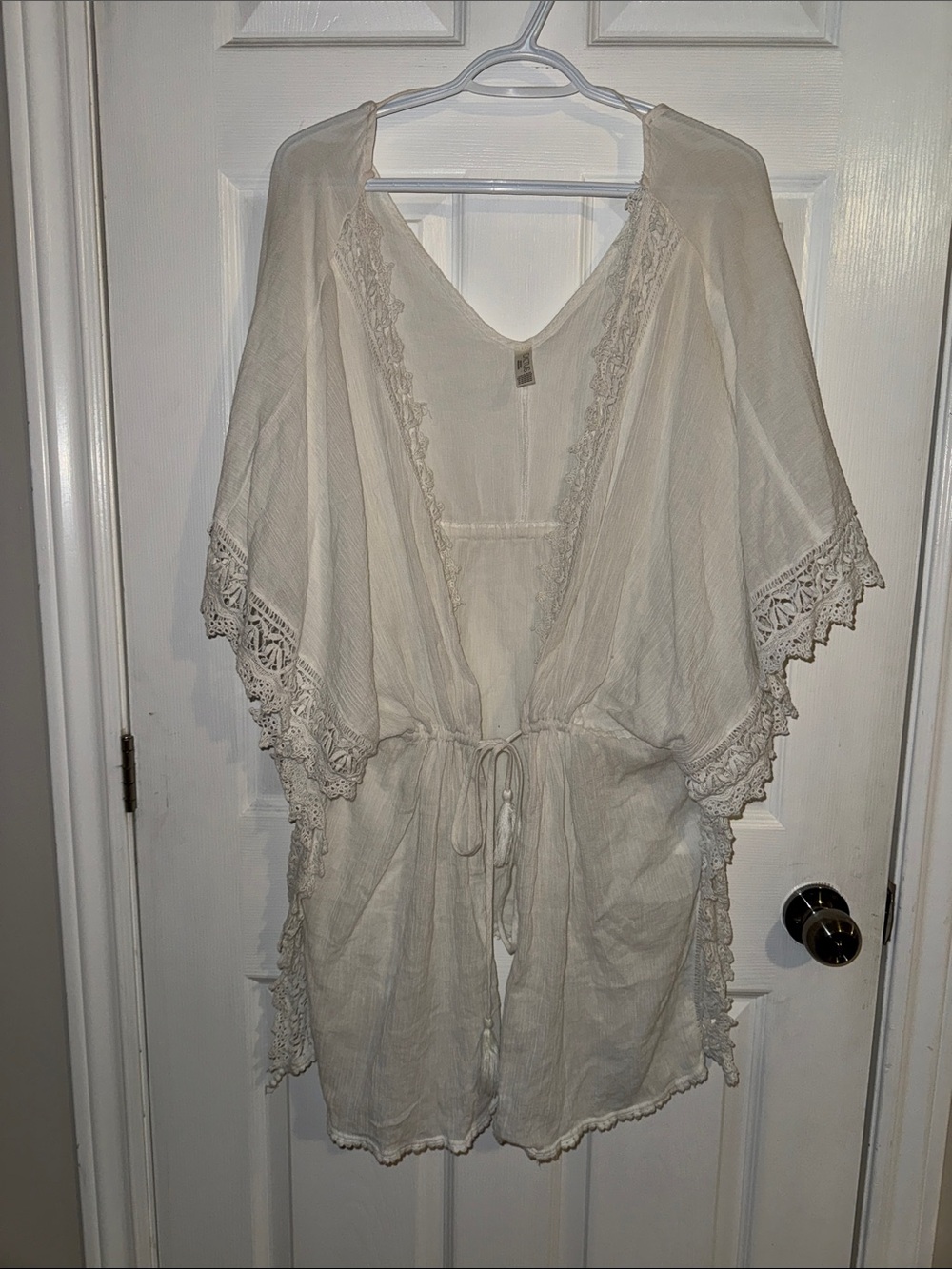 Cactus Cream Crochet-Trim Gauze Blouse